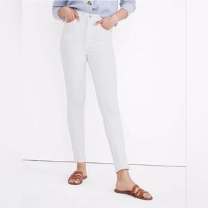 MADEWELL High-Rise Skinny Jeans in Pure White size 24